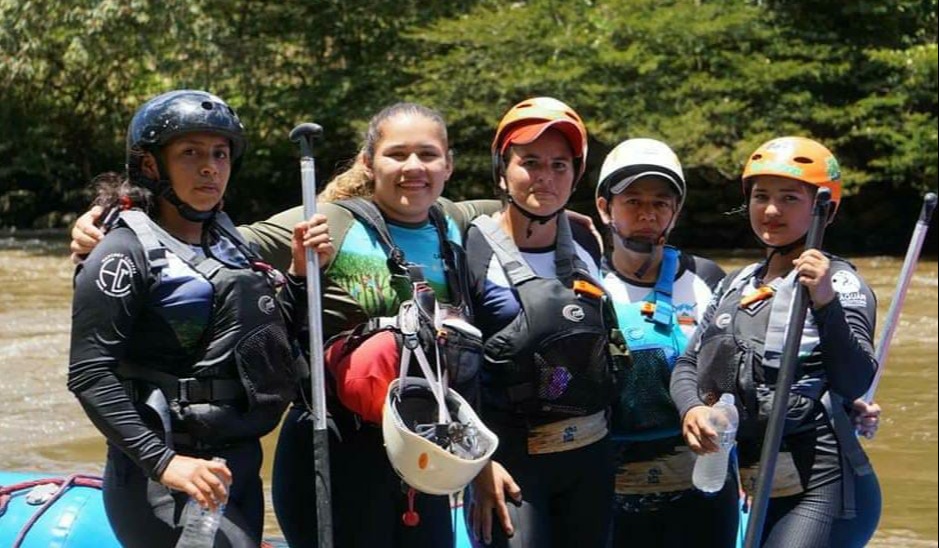 Paddling for peace in San Vicente de Caguan